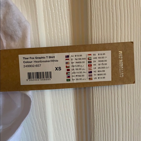 Shirt - Picture 3 of 3